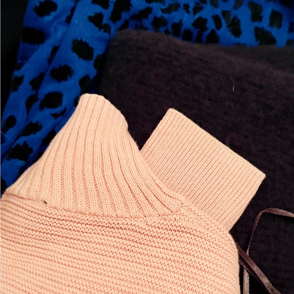 Aesthetic Mystery Box - Picture 4 of 5